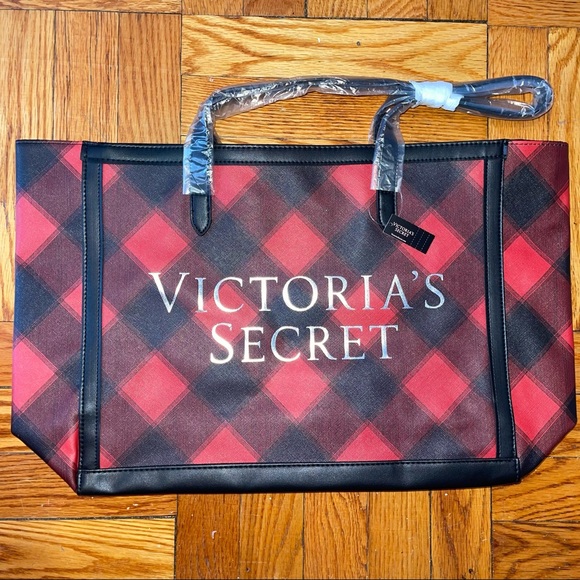 🆕NWT Victoria’s Secret Black & Red Plaid Large Tote Bag - Picture 1 of 8
